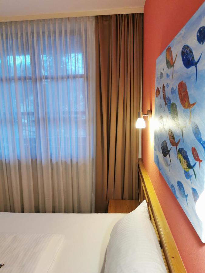 Landhotel Oelmuehle Mombris Bagian luar foto