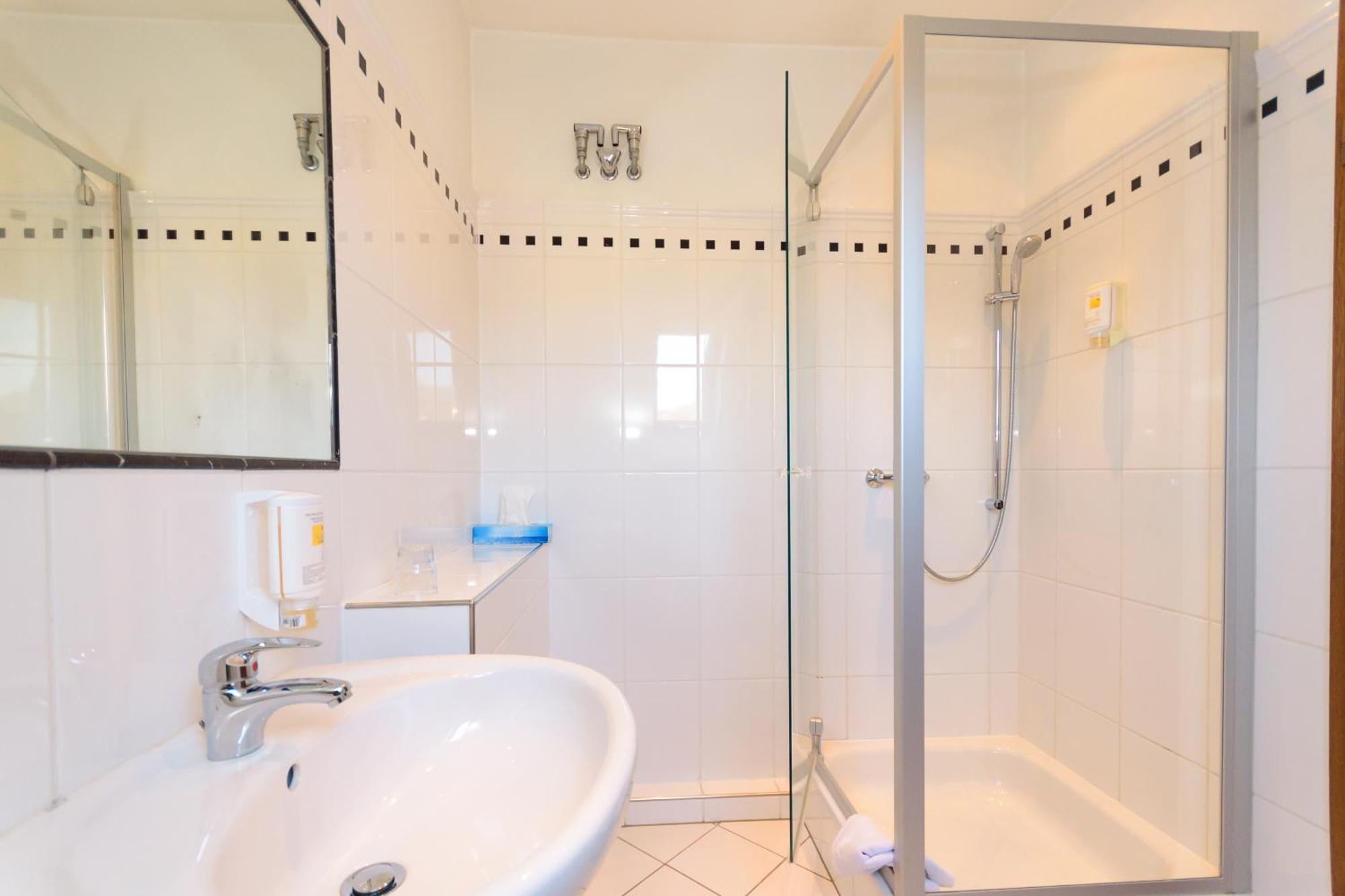 Landhotel Oelmuehle Mombris Bagian luar foto